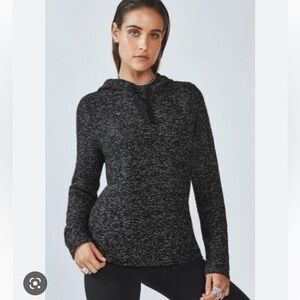 Fabletics || NWT Yukon Hoodie {Black/White}